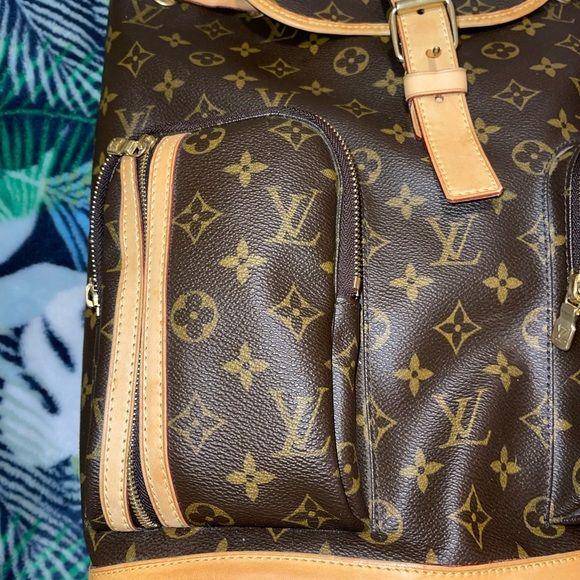 AUTHENTIC LOUIS VUITTON BAG - Picture 6 of 16